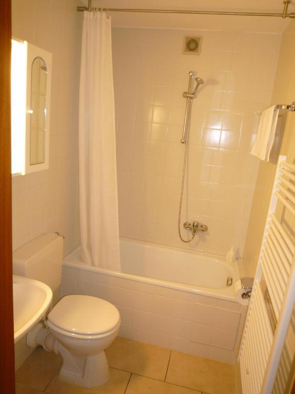Hotel Garni Zeranka Ruhpolding Room photo
